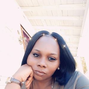 Meet your Posher, Shemica